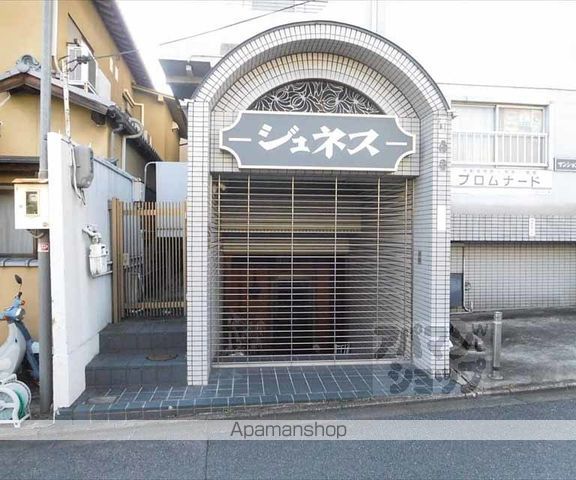 マンションジュネスの玄関写真