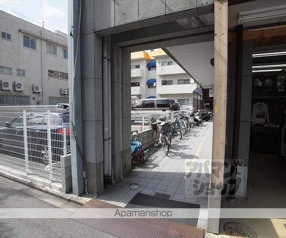 K’S北白川の玄関写真