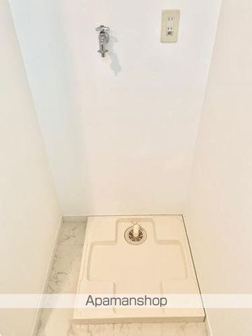 コンフォール博多駅南の内装写真