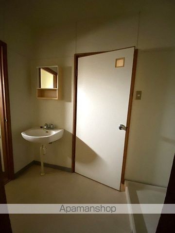 小山ハイツIの内装写真