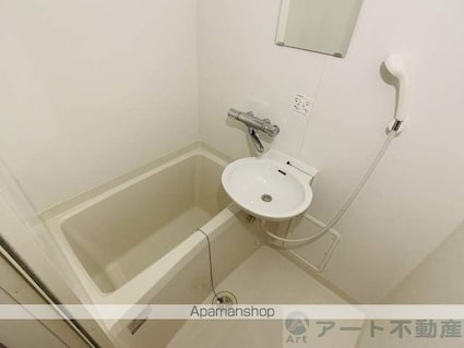 レオパレスグレーシー堀江[1K/23.61m2]のバス