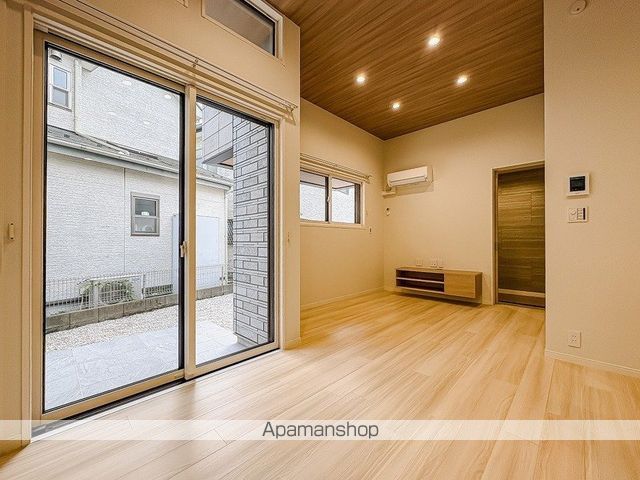 detached 埼玉県吉川市美南２丁目1-9(A)､1-21(B)

地図を見る