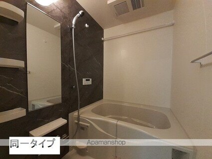 カーサ・コルーテ南[1LDK/50.52m2]のバス