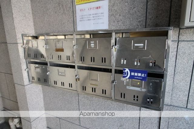 シティーハイム児玉の玄関写真