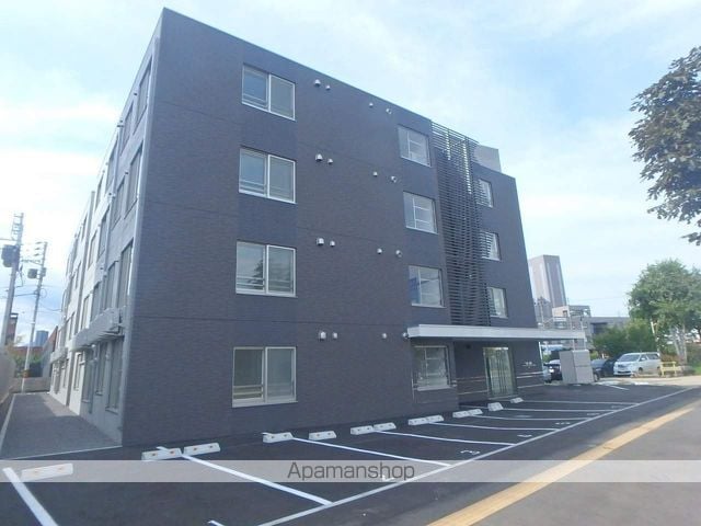 PRIME COURT苗穂駅前の外観写真