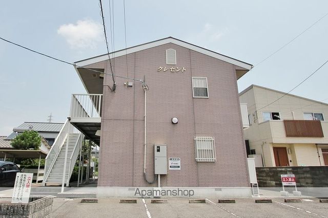 クレセントの外観写真