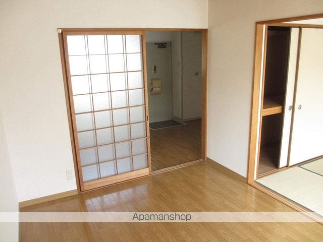プロスペリーテ西古松Aの内装写真