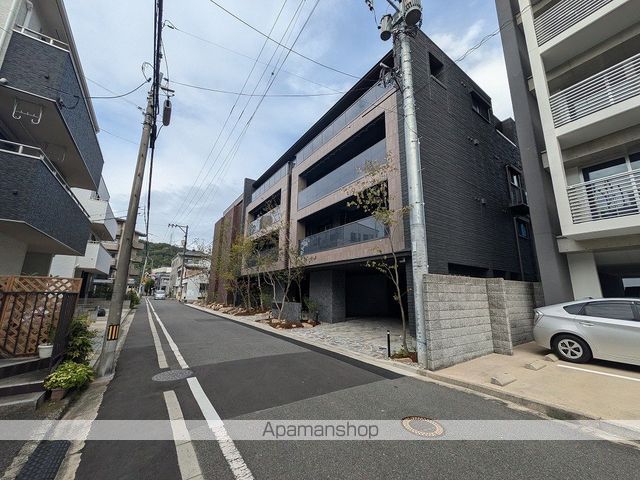 MONOLITHの外観写真