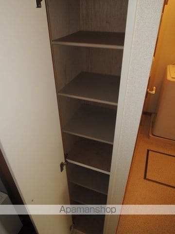 レオパレスフローラの内装写真