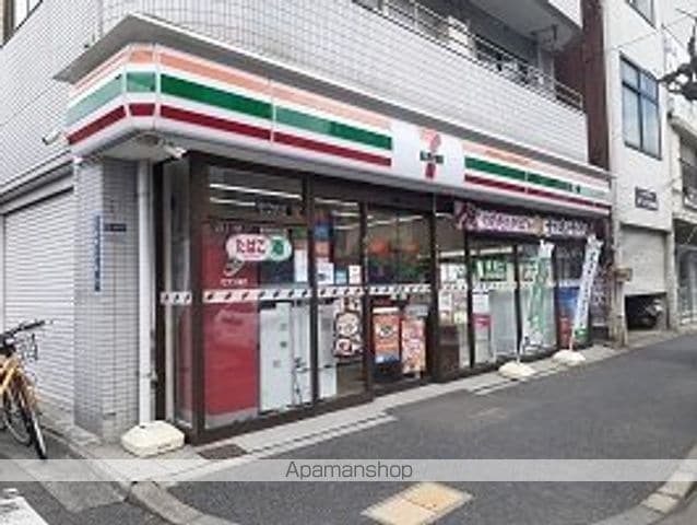 フェリーチェ・ヴィータの周辺写真