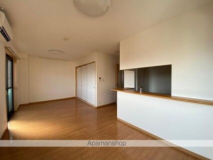 フォブールつるうち[2LDK/59.28m2]のリビング・居間