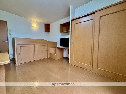 レオパレスアズマⅡ[1K/23.18m2]のリビング・居間1