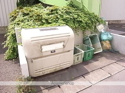 シティハイム旭が丘[1R/17.82m2]の共用部1