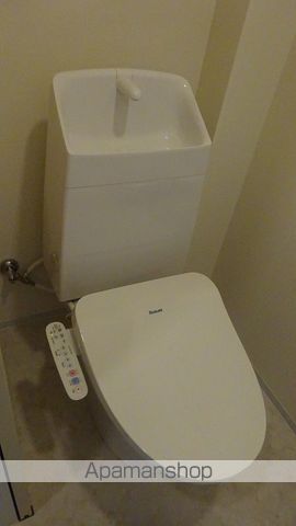 FIRSTの内装写真