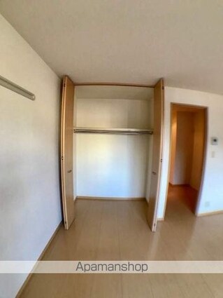 滋賀県蒲生郡日野町大字松尾[1K/30.03m2]の収納