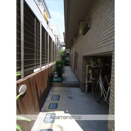 アーベイン高円寺[1R/21.53m2]の周辺2