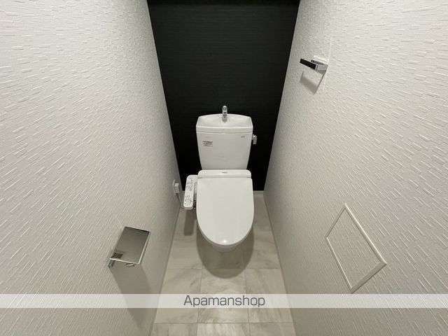 コンフォリア・リヴ新大阪WESTの内装写真