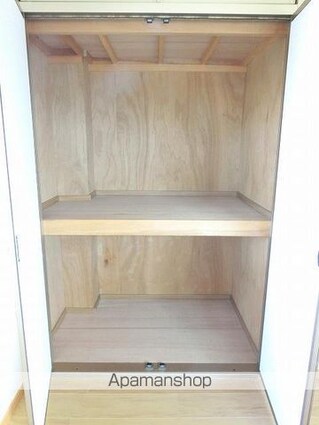 エム・エトアール　Ａ[2LDK/58m2]の収納