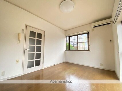 ロフティーフラワー１号館[1R/19.79m2]のリビング・居間