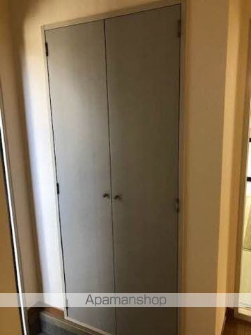 フローラル 福木の内装写真