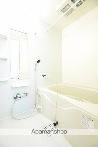 Nゲート IXの内装写真