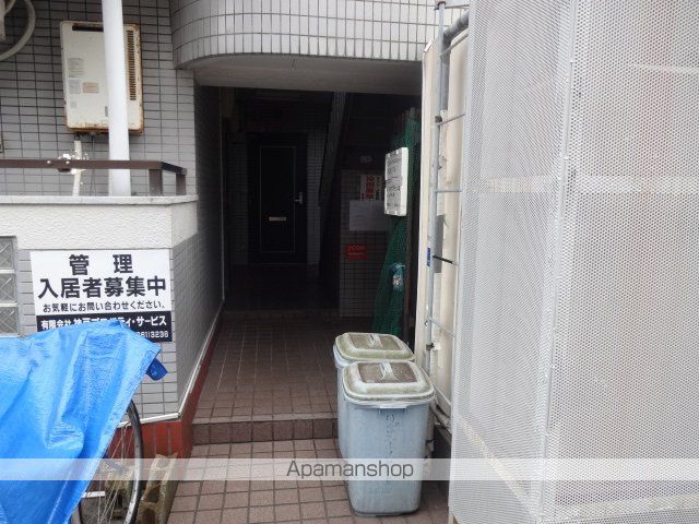 リピエーノ萱島の玄関写真