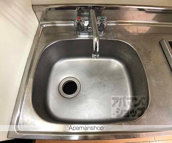 エクレーヌ御池の内装写真