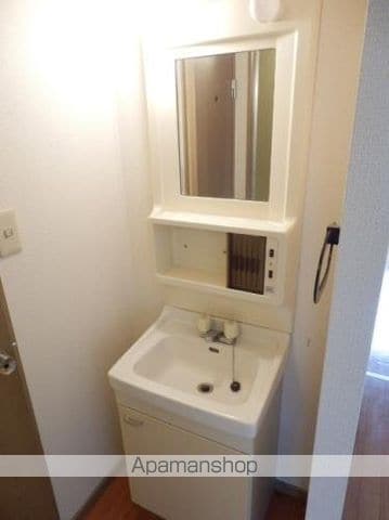 サンビレッジ赤坂の内装写真