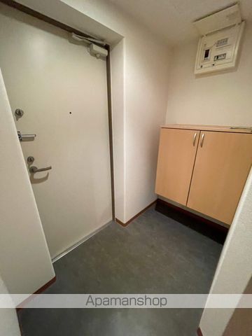 キューブ美園6・8の内装写真