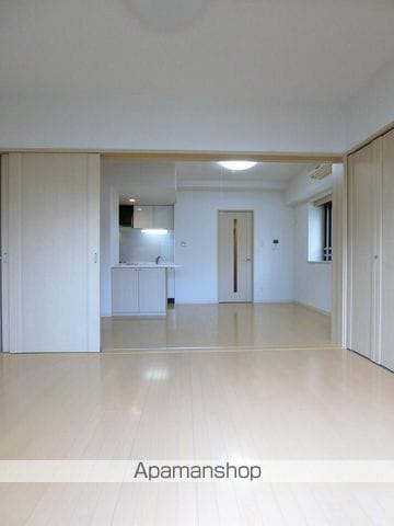 レジディア仙台本町の内装写真
