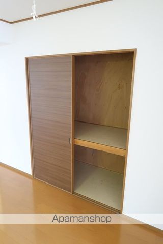 レジデンス萩の内装写真