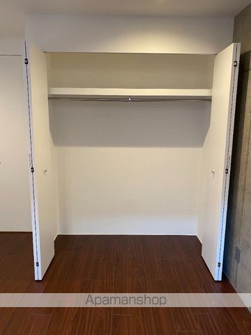 LEGALAND祐天寺の内装写真