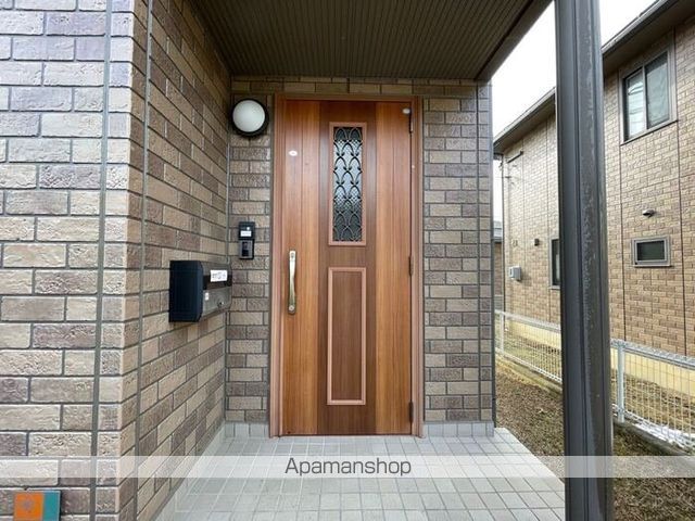 グランディール ABCDの玄関写真