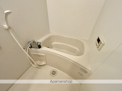 レオパレスサニーたか[1LDK/43.06m2]のバス1