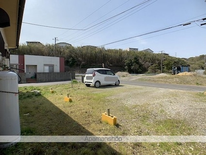 しんえい住宅[2DK/49.68m2]の駐車場1