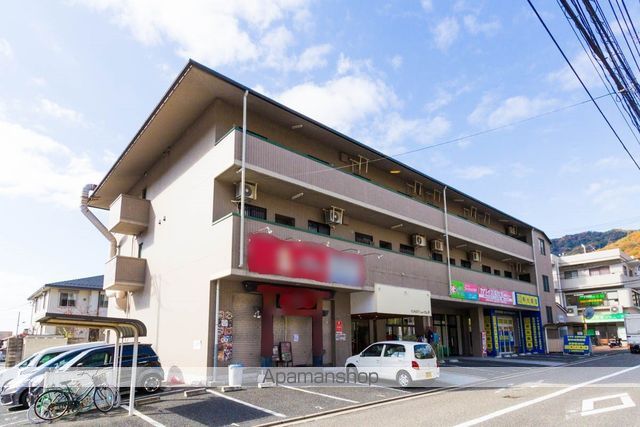第一川本ビルの外観写真