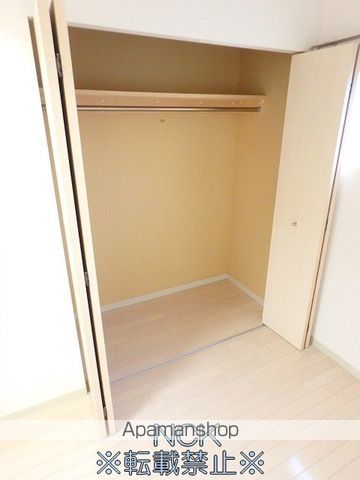 クレエル大通の内装写真
