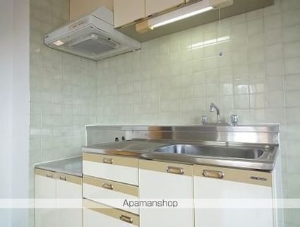 東京都世田谷区駒沢４丁目[2DK/44.6m2]のキッチン