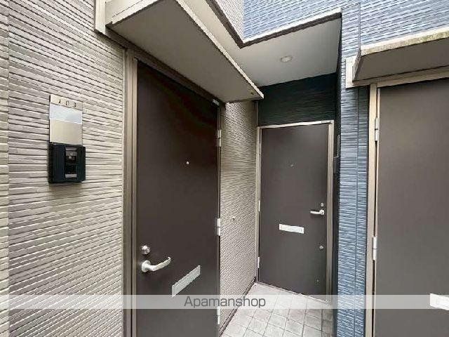 スーペリアージュ東大井の玄関写真
