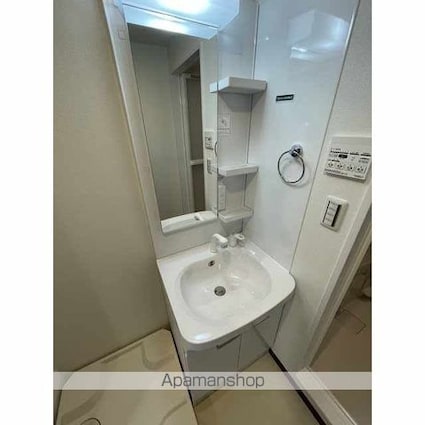 アヴァンティ環八西台[1LDK/73.23m2]の洗面所