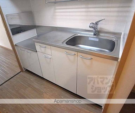 富小路四条マンションの内装写真