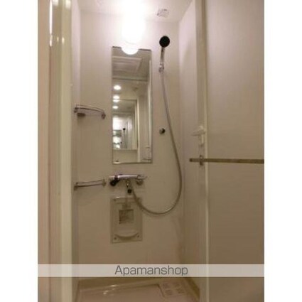 ルフォンプログレ中野富士見町[1R/27.13m2]のバス