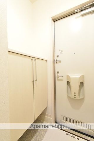 ファミール Vの内装写真