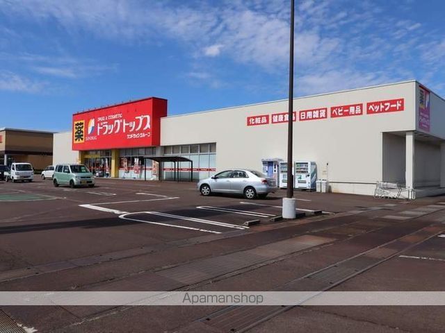 アンジュール・ウィットの周辺写真
