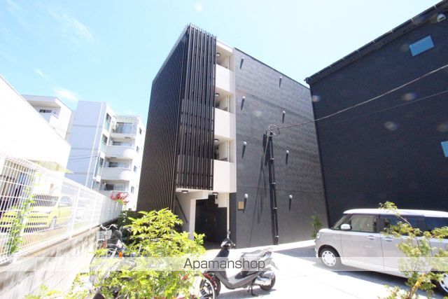 小田急電鉄小田原線 東海大学前駅 徒歩25分 4階建 築7年の外観写真