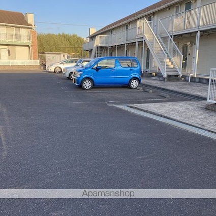 夢咲きの里　Ｄ[1R/40.36m2]の駐車場2