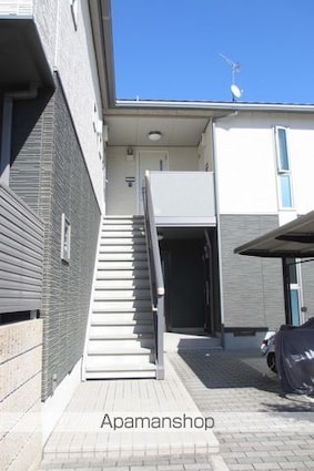 和歌山県海南市下津町上[2LDK/48.42m2]のエントランス