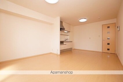 グレイス　スクエア新涯　５　Ｂ棟[2LDK/56.3m2]のリビング・居間