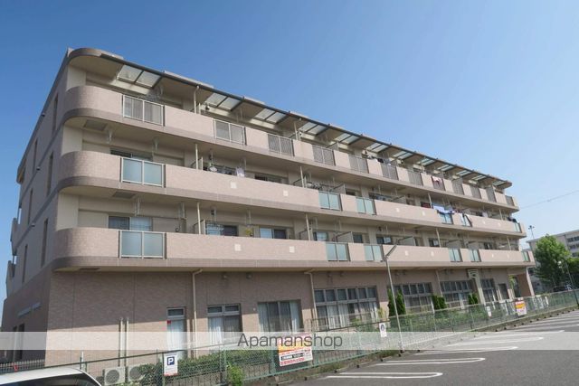 ラ ヴィ カルムの外観写真