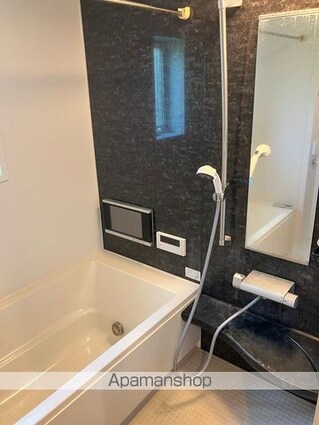 下井草戸建[4LDK/98.41m2]のバス